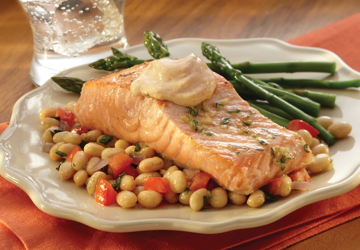Pan-Seared Salmon with White Beans and Spicy Mayo - S&W Beans Recipe
