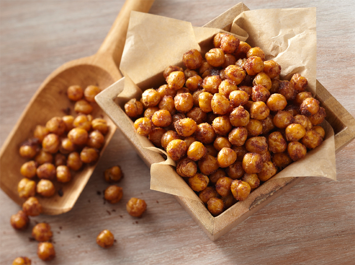 Pumpkin Spice Roasted Garbanzo Beans